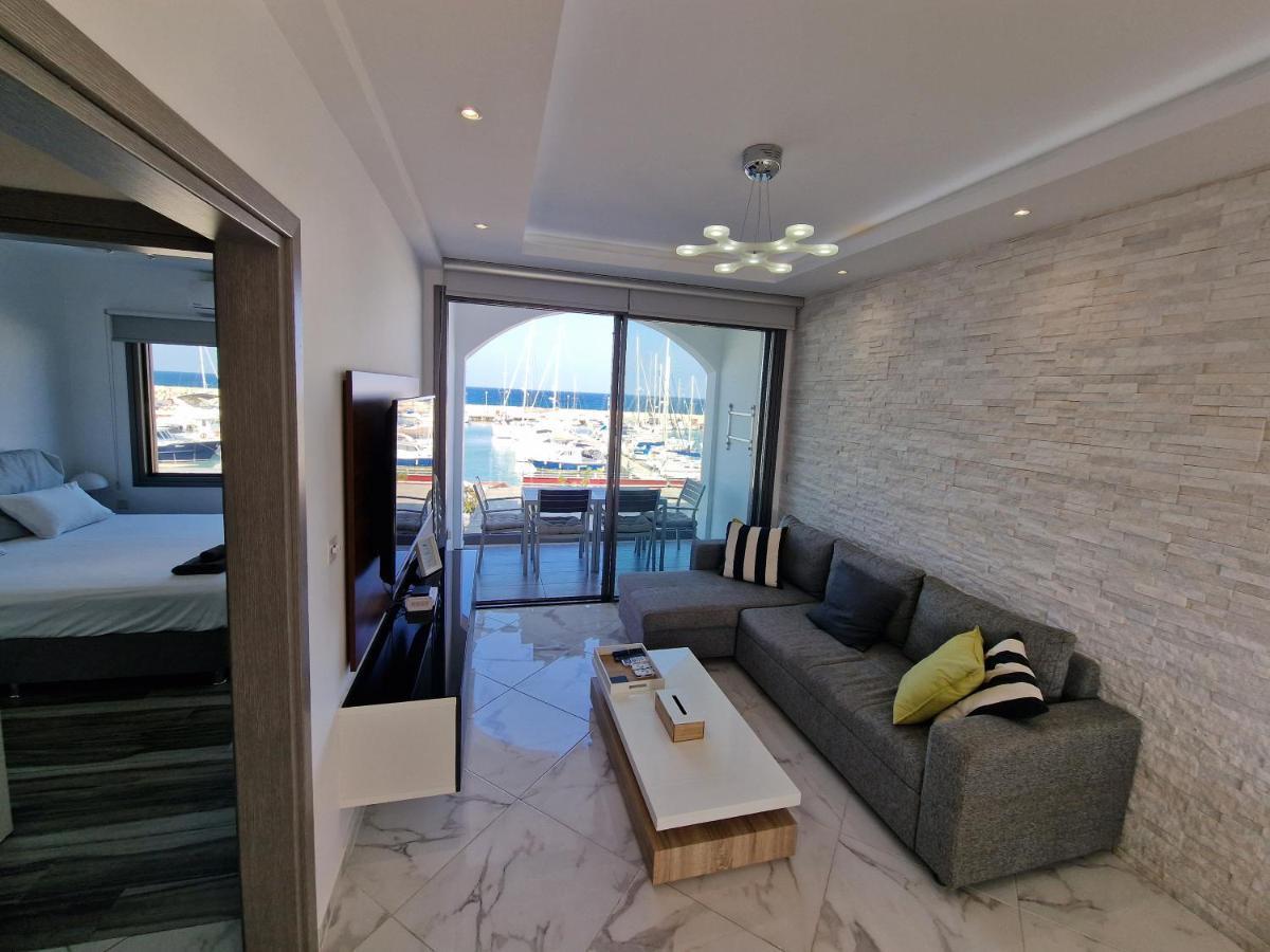 The Belvedere Marina Apartment