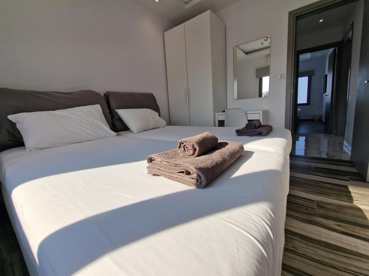 The Belvedere Marina Apartment